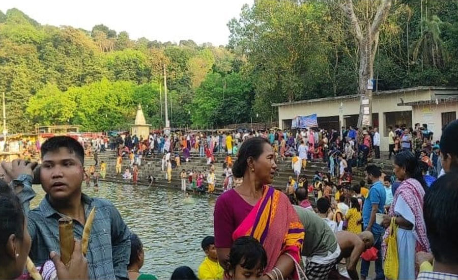 সীতাকুণ্ডে হিন্দু সম্প্রদায়ের শিব চতুর্দশী মেলা শুরু