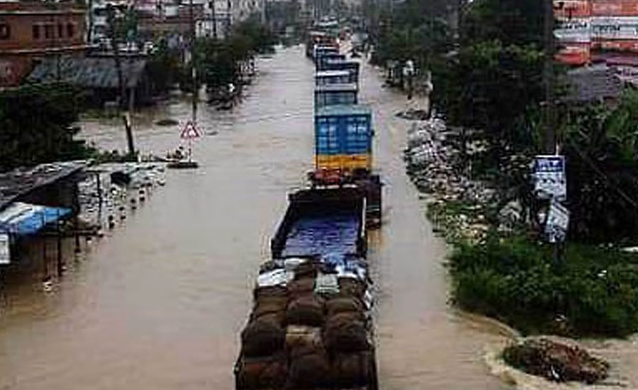 পানির নিচে ঢাকা-চট্টগ্রাম মহাসড়ক, দীর্ঘ যানজট পানির নিচে ঢাকা-চট্টগ্রাম মহাসড়ক, দীর্ঘ যানজট