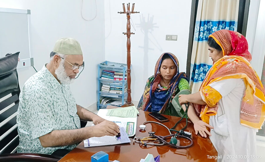 ধলেশ্বরী হাসপাতালে ফ্রি চিকিৎসা সেবা পেল শত শত মানুষ 