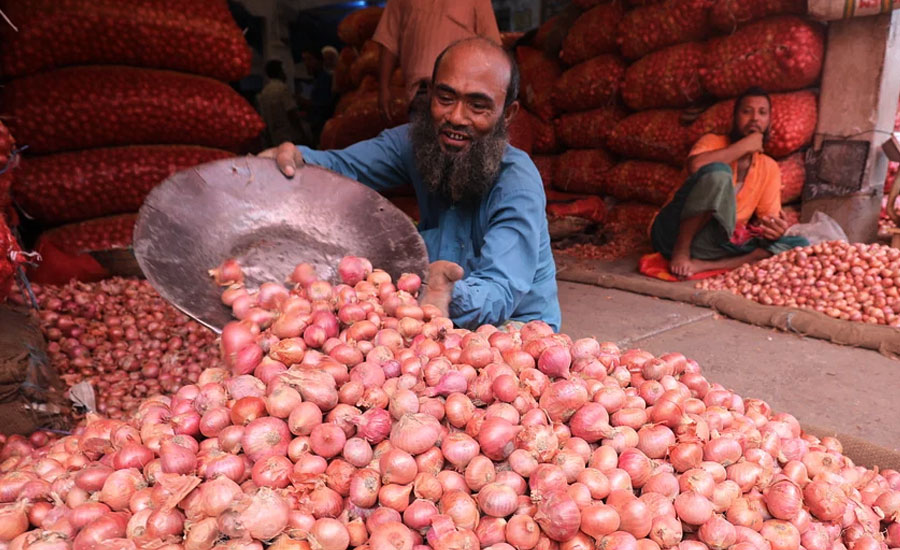 ভারতীয় পেঁয়াজ বিক্রি হচ্ছে ২০ টাকায়!