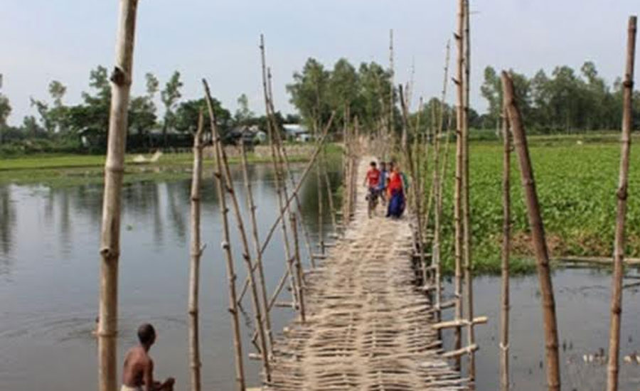 চারযুগ অতিবাহিত হলেও ঘোরেনি ভাগ্যের চাকা 