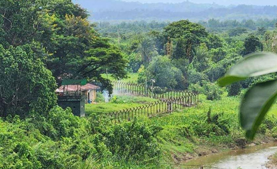 বিস্ফোরণে কাঁপল টেকনাফ, আতঙ্কিত এলাকাবাসী