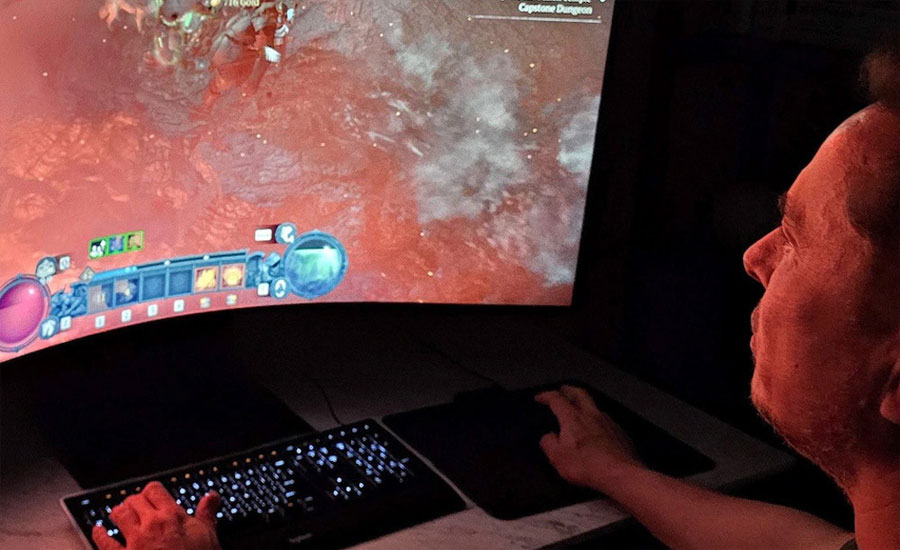 ভিডিও গেম খেলার সময় ‘সাইবার বুলিংয়ের’ শিকার ইলন মাস্ক