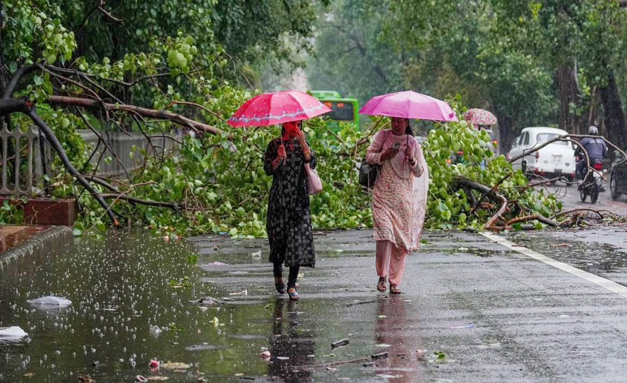 দুপুরের মধ্যে ৭ অঞ্চলে ঝড়-বৃষ্টির আভাস দুপুরের মধ্যে ৭ অঞ্চলে ঝড়-বৃষ্টির আভাস