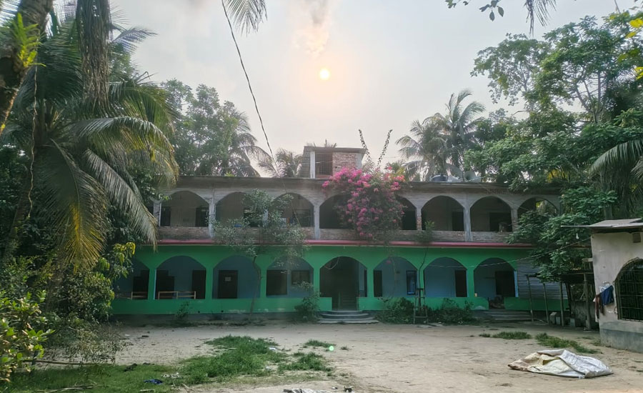 রায়পুরে মাদ্রাসার ছাত্র বলাৎকারের অভিযোগ, শিক্ষক রাকিব আহমেদ কাউসার পলাতক