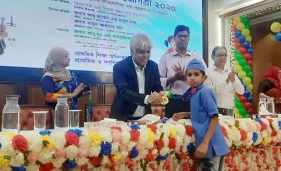 জাতীয় প্রাথমিক শিক্ষা পদক প্রতিযোগিতায় একক অভিনয়ে কুড়িগ্রামের রাদ প্রথম