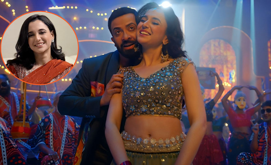 আইটেম গানে শাকিবের সঙ্গে কোমর দোলালেন সাবিলা নূর