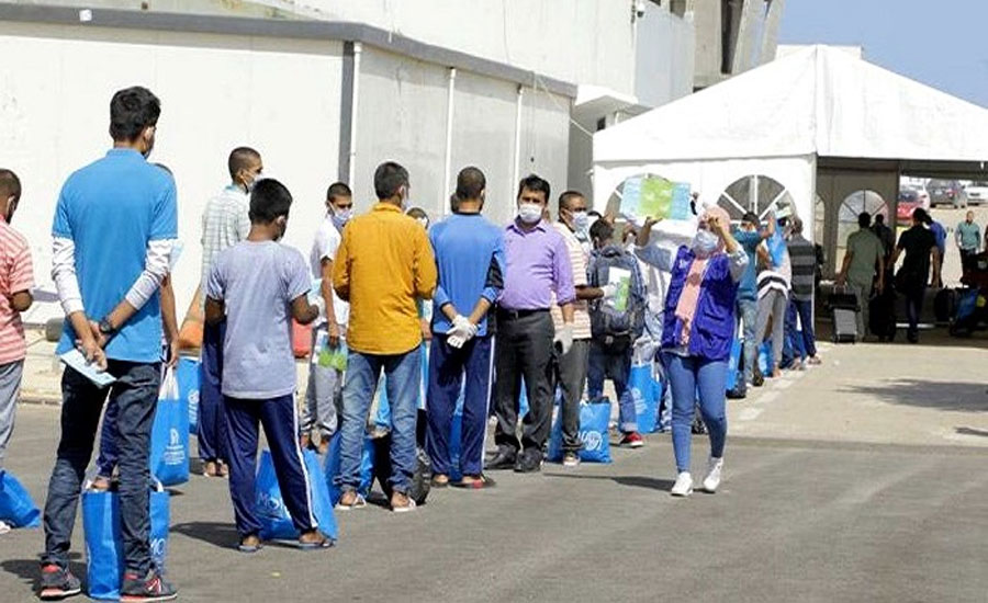 বিমানবন্দর থেকে ফের ৯৮ বাংলাদেশিকে ফেরত পাঠালো মালয়েশিয়া