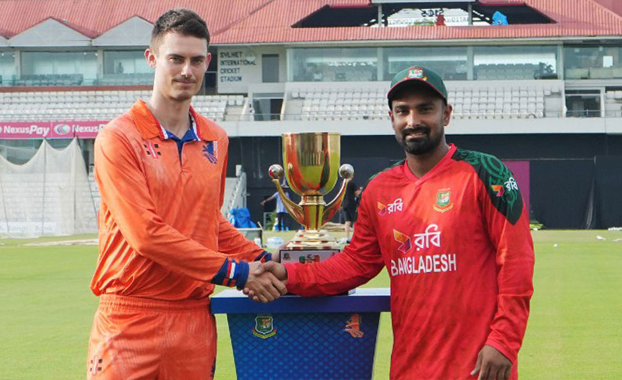 টস জিতে ফিল্ডিংয়ে বাংলাদেশ, একাদশে সাইফ