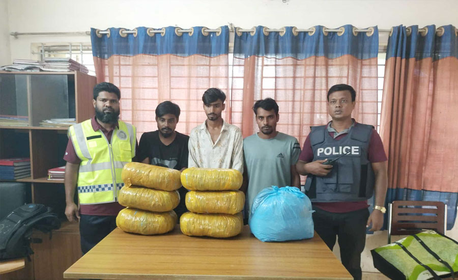মাধবপুরে গাঁজাসহ তিন মাদক পাচারকারী গ্রেফতার 