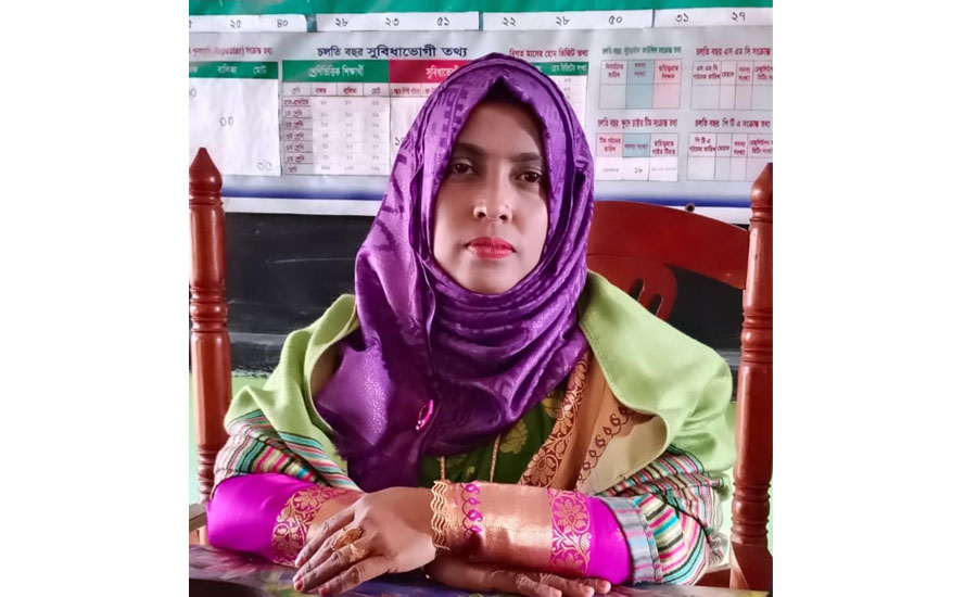 তেঁতুলিয়ায় প্রাথমিক শিক্ষিকা হিরামনি হলেন জেলা অ্যাম্বাসেডর