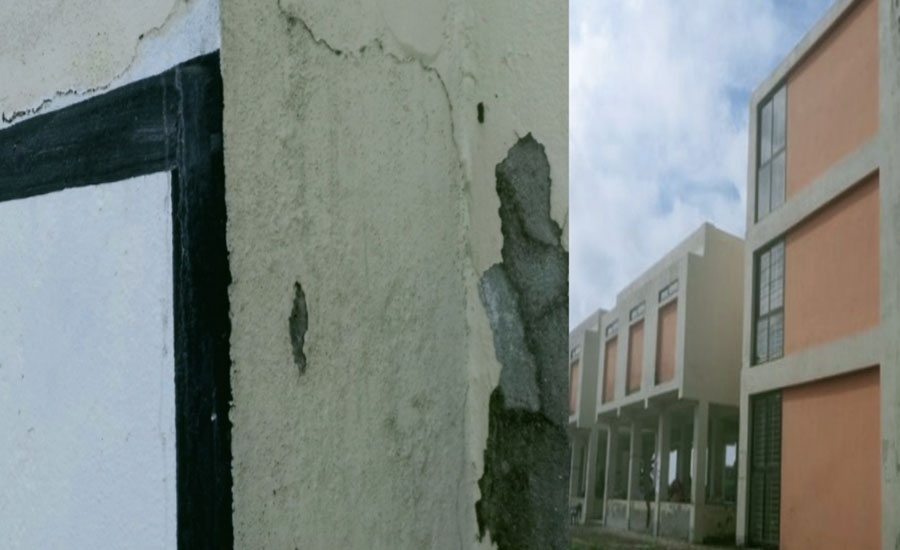 পাইকগাছায় ৩ কোটি টাকা ব্যয়ে নির্মাণ গ্রামীণ বাজার ভবন হস্তান্তরের আগেই ফাঁটল