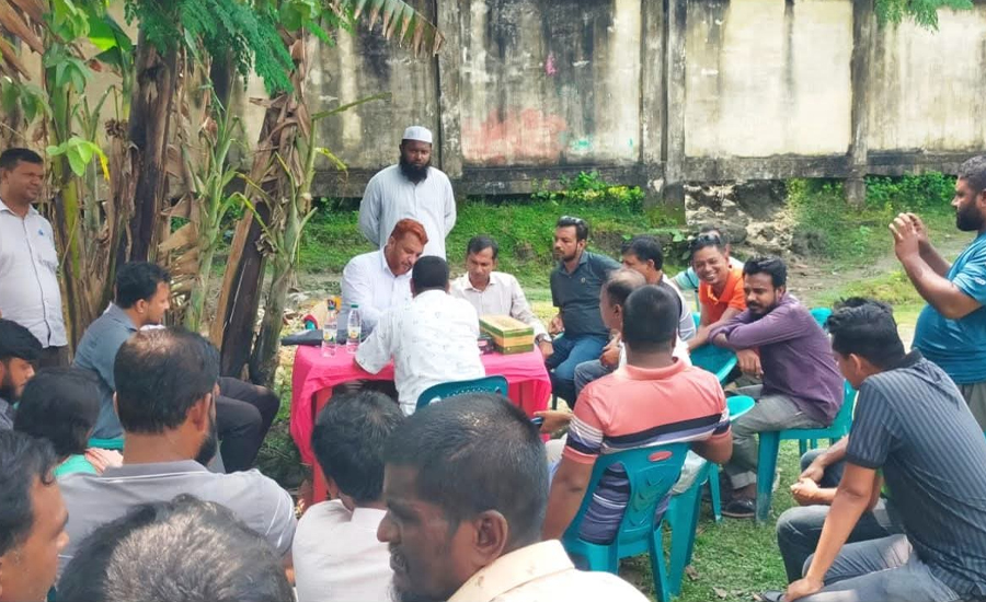পাইকগাছায় খাদ্য গুদামের গাছ প্রকাশ্যে নিলামে বিক্রয় 