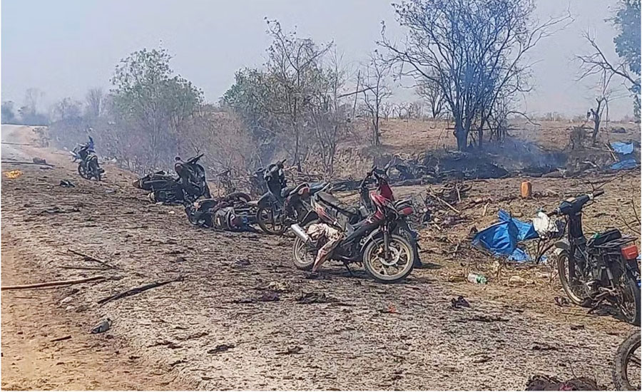 মিয়ানমারে বৌদ্ধদের উৎসবে জান্তার হামলা, নিহত ৪০
