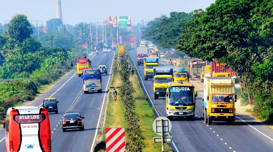 ৬২ হাজার কোটি টাকা ব্যায় ১০ লেনে উন্নিত হচ্ছে ঢাকা-চট্টগ্রাম মহাসড়ক 