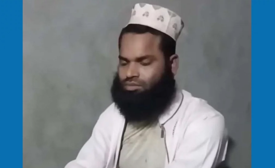 শিক্ষার্থীকে ধর্ষণচেষ্টার অভিযোগে মাদ্রাসা শিক্ষককে পিটুনি