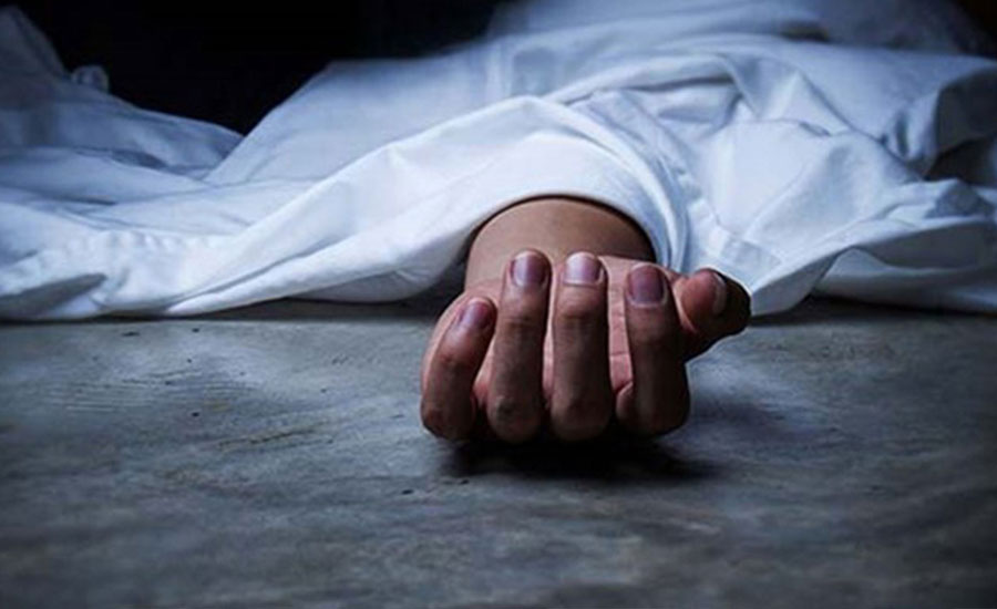 হারিকেনে সেলুন কর্মচারী সুকান্ত নিহতের ঘটনায় দুই ঘন্টা ঢাকা-ময়মনসিংহ মহাসড়ক অবরোধ