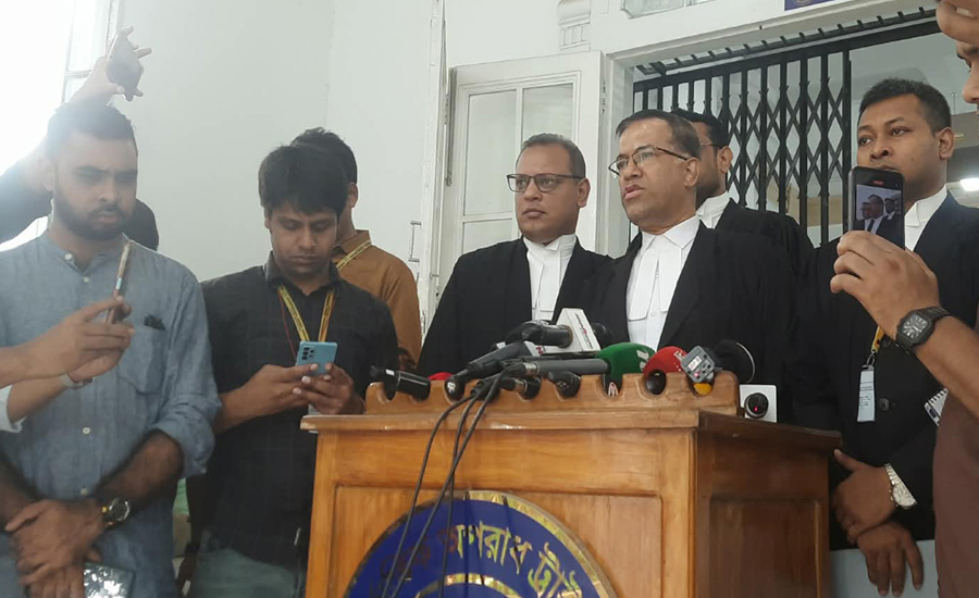 ১৫ সেনা কর্মকর্তার আইনজীবী থাকছেন না ব্যারিস্টার সরোয়ার