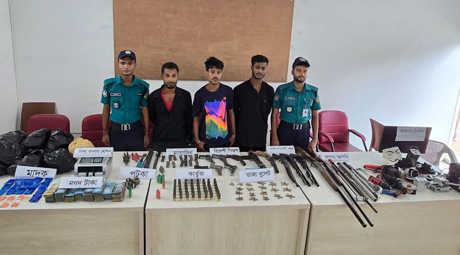 দের হাজার কিশোর গ্যাংয়ের প্রশ্রয় ও পৃষ্ঠপোষকতায় ৬৪ ‘বড় ভাই’