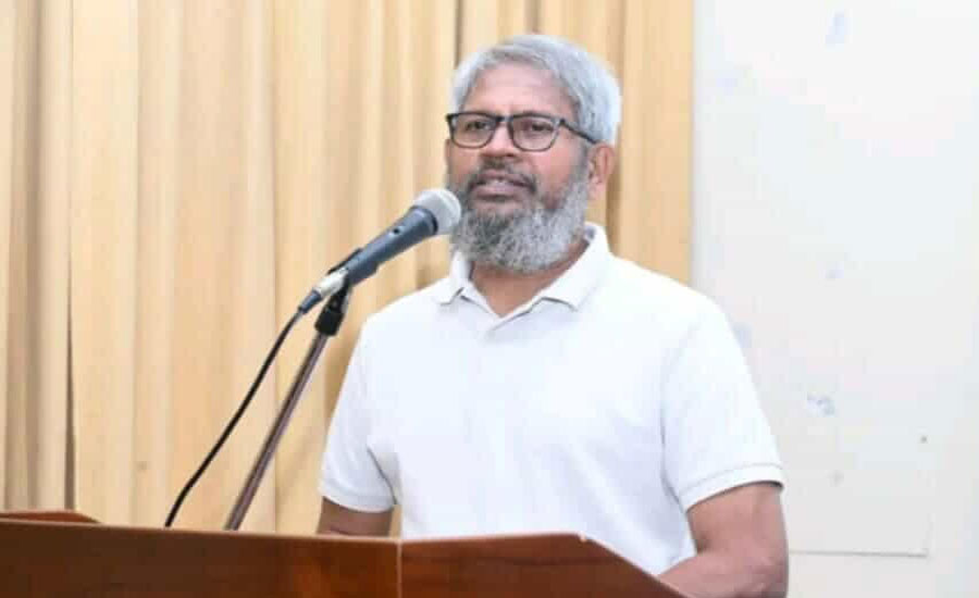 সাংবাদিকদের টাকা-মোবাইল দেয় শিক্ষকরা:কুবি উপাচার্য