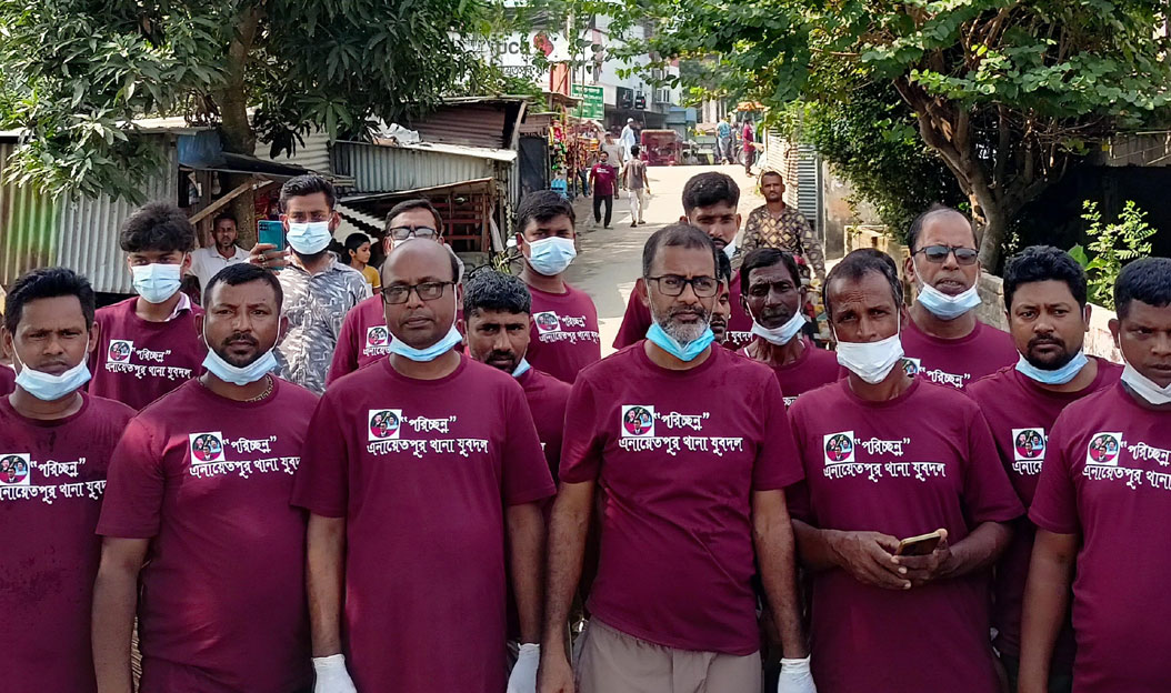 এনায়েতপুরে যুবদলের প্রতিষ্ঠাবার্ষিকী উপলক্ষে পরিচ্ছন্নতা অভিযান কর্মসূচী