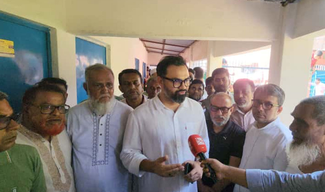ফ্যাসিষ্ট চক্রান্তের বিরুদ্ধে সতর্ক থাকার আহ্বান আমিনুল হকের