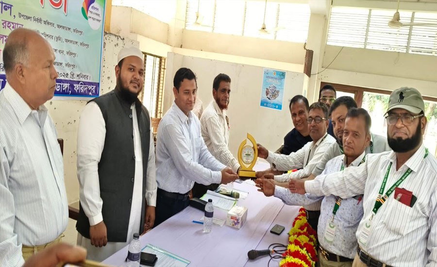 আলফাডাঙ্গায় ৫৪তম জাতীয় সমবায় দিবস উপলক্ষে বর্ণাঢ্য র‌্যালি ও আলোচনা সভা অনুষ্ঠিত