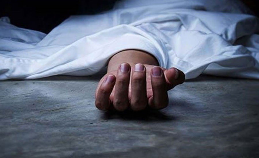 পাইকগাছা নদীর চর থেকে মৃত প্রায় নর সুন্দরকে হাত পা বাঁধা অবস্থায় উদ্ধার 