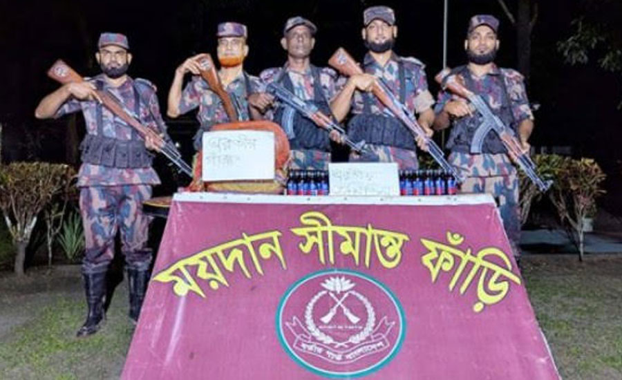 কুড়িগ্রামের বিজিবি'র বিশেষ অভিযান পরিচালনা করে ২ কোটি ১৭ লাখ টাকা মূল্যের পণ্য জব্দ