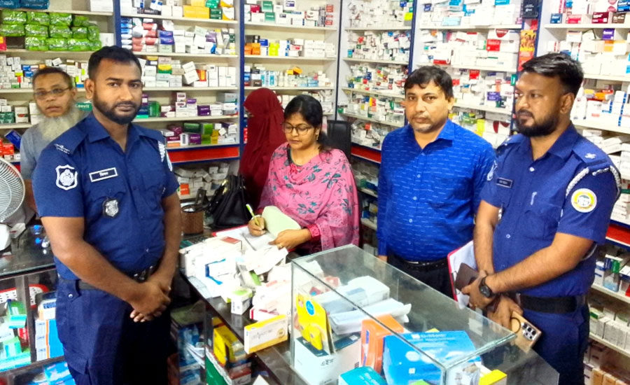 উজিরপুরের সাতলায় তিনটি প্রতিষ্ঠানে ভ্রাম্যমাণ আদালতে ২০ হাজার টাকা জরিমানা