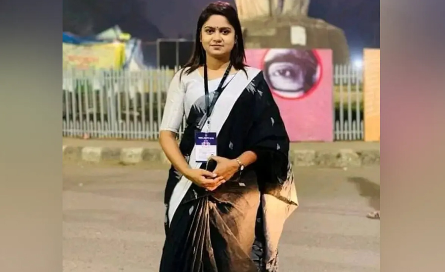 মাঝরাতে নিষিদ্ধ ছাত্রলীগের কেন্দ্রীয় নেত্রীকে গ্রেফতার