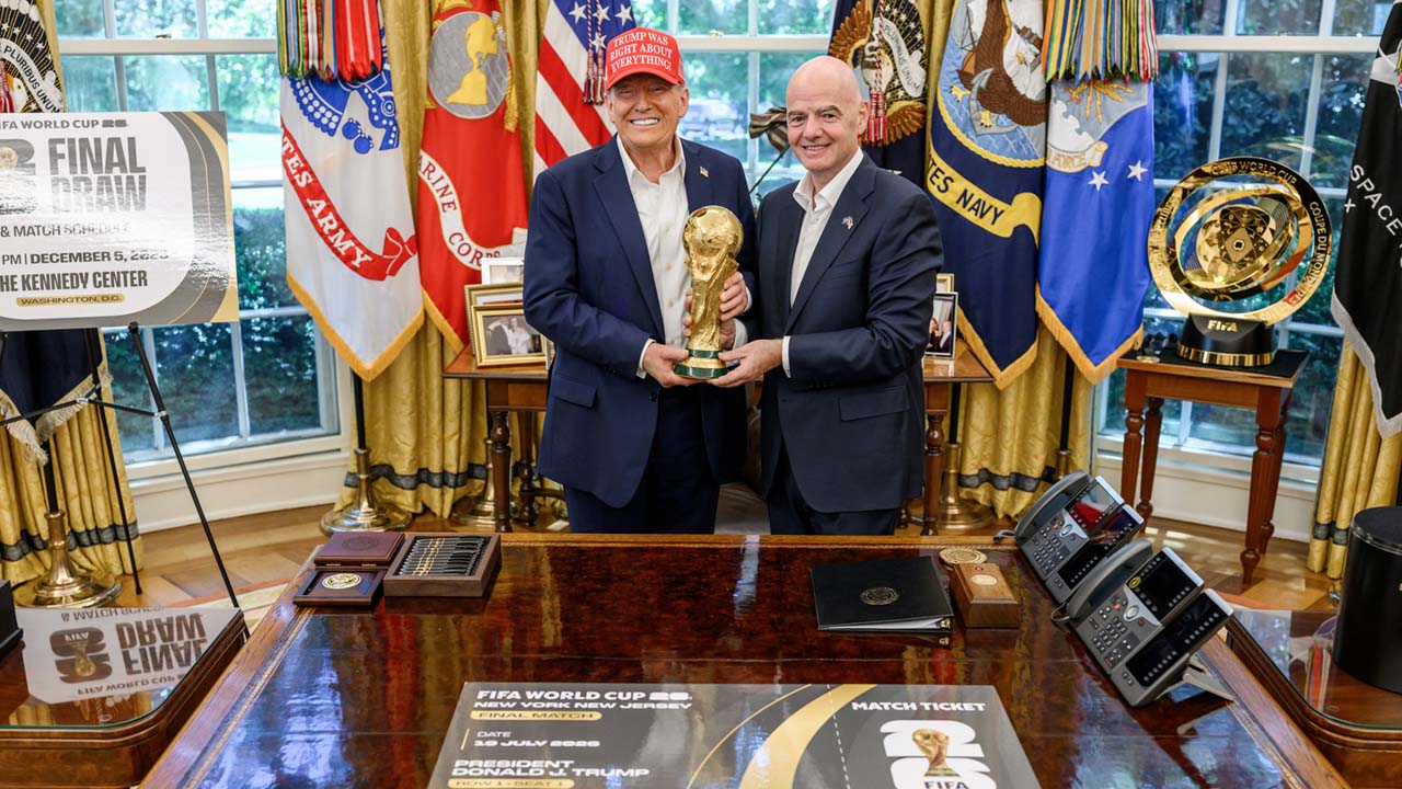 ফিফার শান্তি পুরস্কার পাচ্ছেন ট্রাম্প!