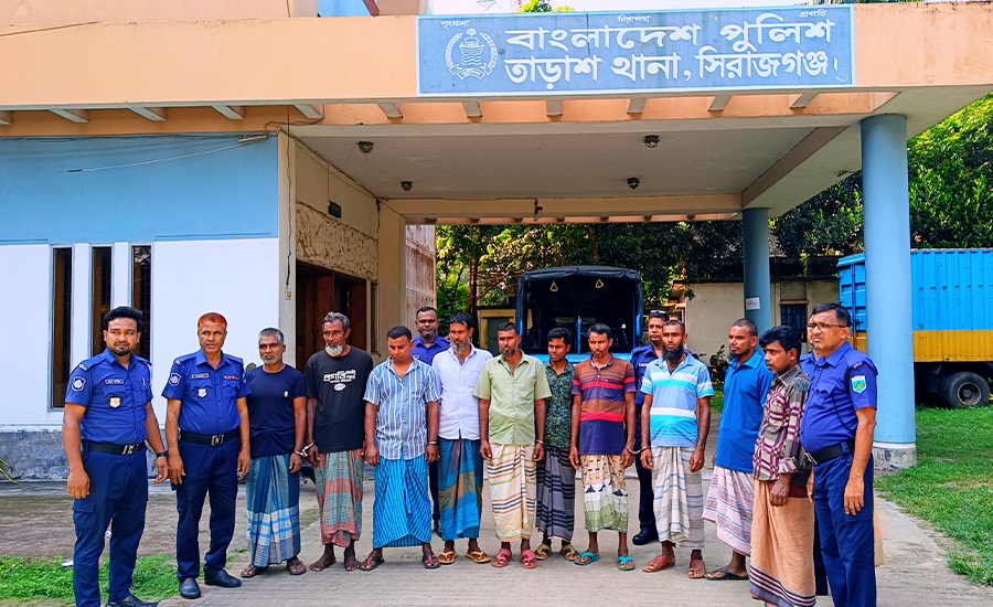 তাড়াশে জমি নিয়ে বিরোধের ঘটনায় একই পরিবারের সাজাপ্রাপ্ত ৯ জন গ্রেফতার