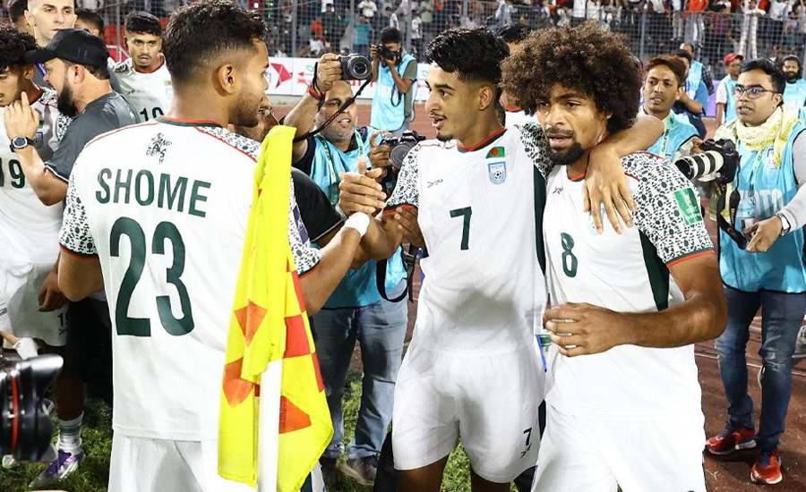 ২২ বছরের আক্ষেপ ঘুচিয়ে ভারতকে হারাল বাংলাদেশ