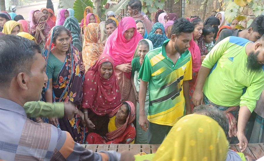 দামুড়হুদায় মোটরসাইকেল দুর্ঘটনায় যুবক নিহত, আহত এক