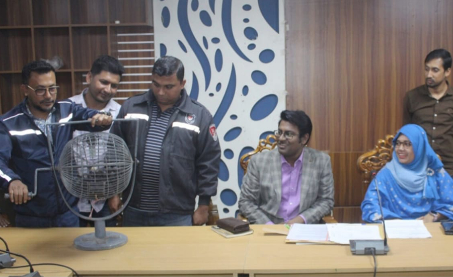 পাইকগাছায় বিশ্ব খাদ্য কর্মসূচির ৩ কোটি টাকার টেন্ডার লটারির মাধ্যমে বন্টন 