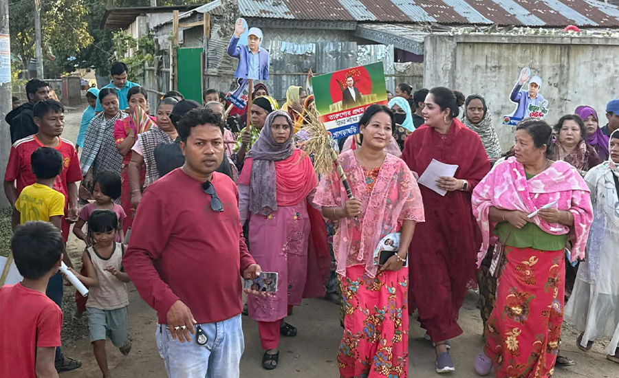 ধানের শীষের পক্ষে ব্যাপক গণসংযোগে জাকিয়া জিন্নাত বিথী