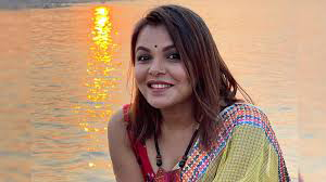 শেখ হাসিনার ৮৩২ ভরি সোনা, শাওন বললেন চকবাজার মার্কা জিনিস