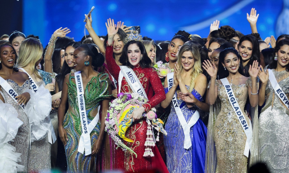 মিস ইউনিভার্স মালিকদের বিরুদ্ধে জালিয়াতি, মাদক ও অস্ত্র পাচারের অভিযোগ