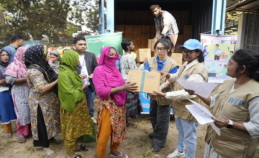 কড়াইল বস্তিতে আগুনে ক্ষতিগ্রস্তদের জরুরি খাদ্যসহায়তা ডব্লিউএফপির