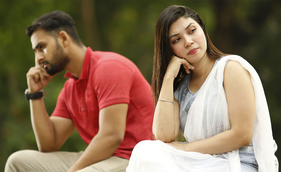 ‘আমার সঙ্গী আগের মতো সময় দিতে পারে না’ ‘আমার সঙ্গী আগের মতো সময় দিতে পারে না’