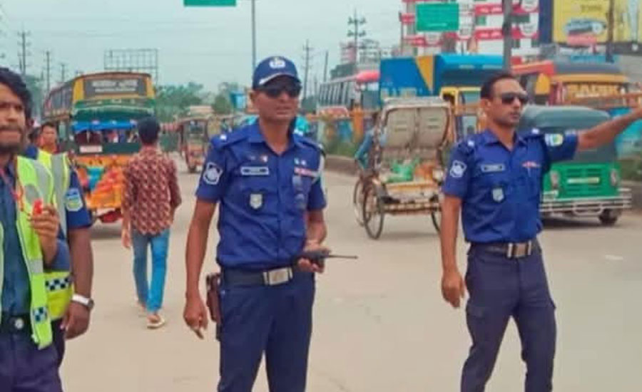 ভালুকায় যানজট নিয়ে প্রশ্ন করতেই ক্ষোভ টি আই পলাশ সাহার ভালুকায় যানজট নিয়ে প্রশ্ন করতেই ক্ষোভ টি আই পলাশ সাহার