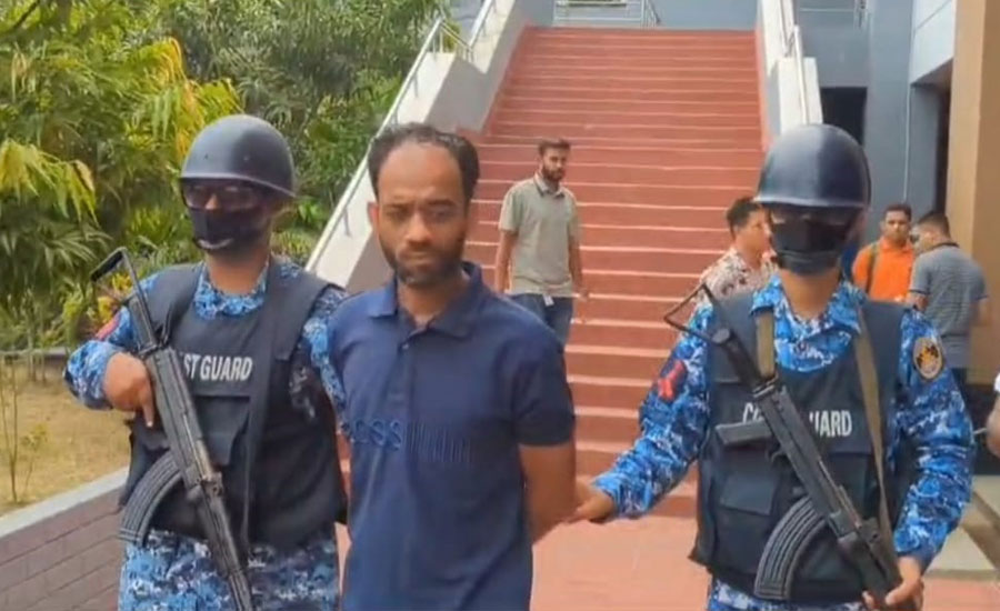 পটুয়াখালীতে যাত্রীবাহী বাস থেকে ৭ হাজার ৫০০ পিস ইয়াবা ও নগদ অর্থ জব্দ, আটক ১ পটুয়াখালীতে যাত্রীবাহী বাস থেকে ৭ হাজার ৫০০ পিস ইয়াবা ও নগদ অর্থ জব্দ, আটক ১