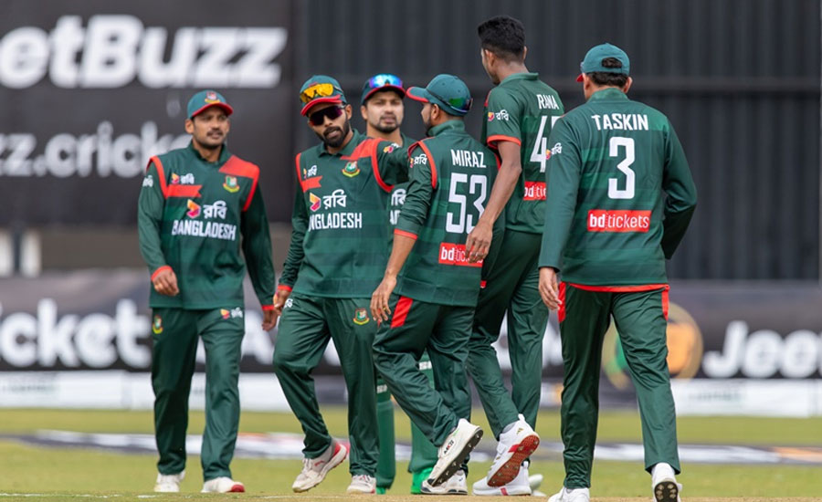 হোয়াইটওয়াশ এড়াতে টাইগারদের প্রয়োজন ২০০ রান হোয়াইটওয়াশ এড়াতে টাইগারদের প্রয়োজন ২০০ রান