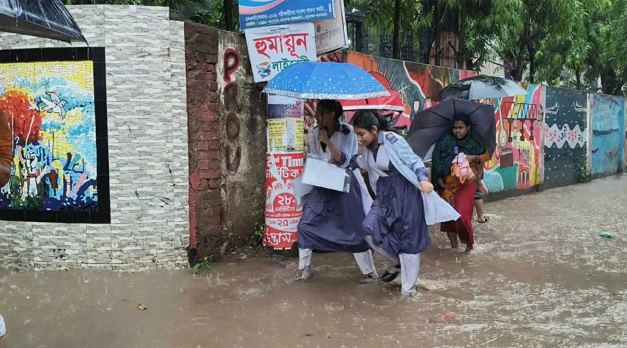 বন্যা পরিস্থিতি: চট্টগ্রাম বোর্ডের ৩ দিনের এইচএসসি ও সমমানের পরীক্ষা স্থগিত বন্যা পরিস্থিতি: চট্টগ্রাম বোর্ডের ৩ দিনের এইচএসসি ও সমমানের পরীক্ষা স্থগিত